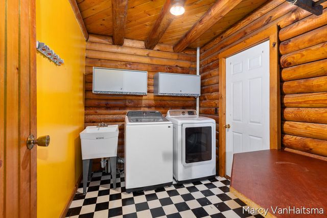 5837 Warner Street, Allendale, MI 49401