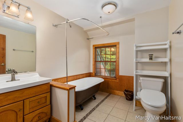 5837 Warner Street, Allendale, MI 49401