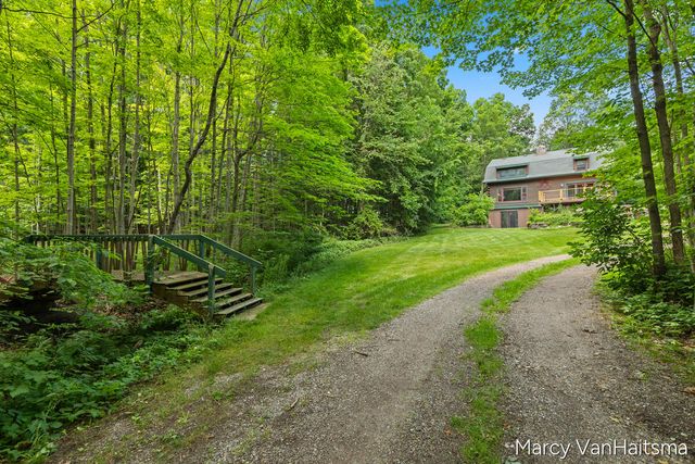 5837 Warner Street, Allendale, MI 49401