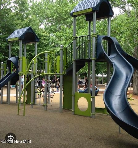 455 NE Broad Street, Southern Pines, NC 28387