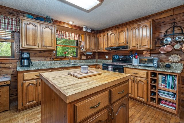 126 Remington Lane, Murphy, NC 28906