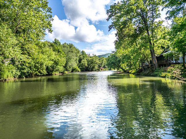 126 Remington Lane, Murphy, NC 28906