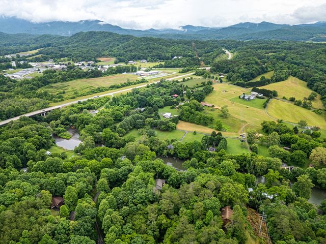 126 Remington Lane, Murphy, NC 28906