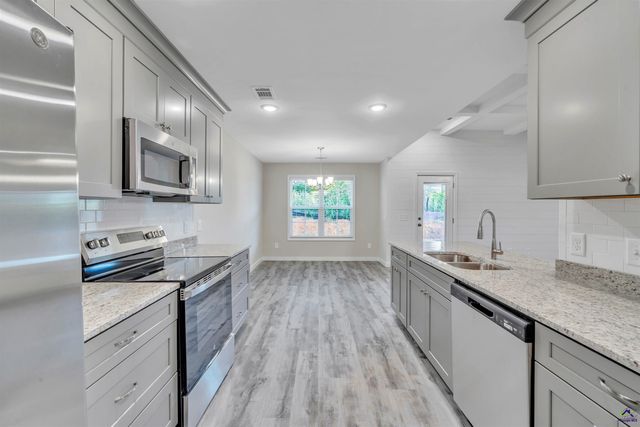 113 Early Drive, Byron, GA 31008