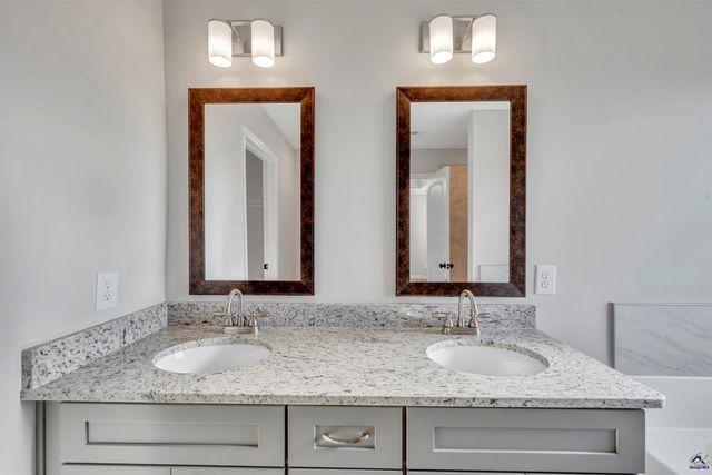 113 Early Drive, Byron, GA 31008