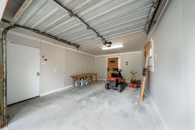 349 N Elder St, Wichita, KS 67212