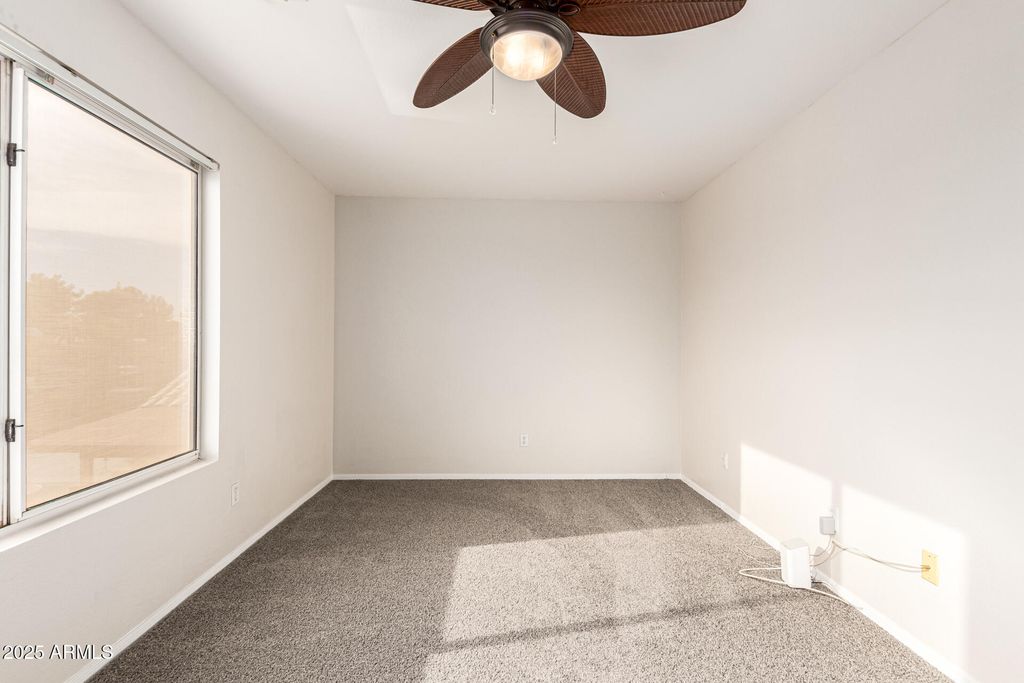 Image 22 of property listing at 60 S WILLOW CREEK Street, Chandler, AZ 85225