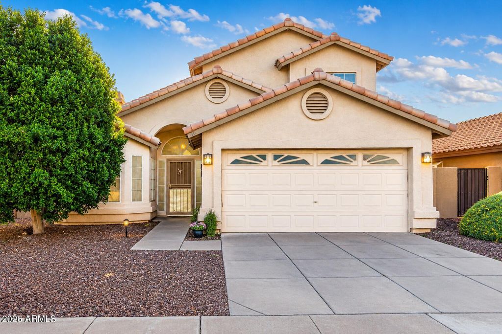 Image 48 of property listing at 60 S WILLOW CREEK Street, Chandler, AZ 85225