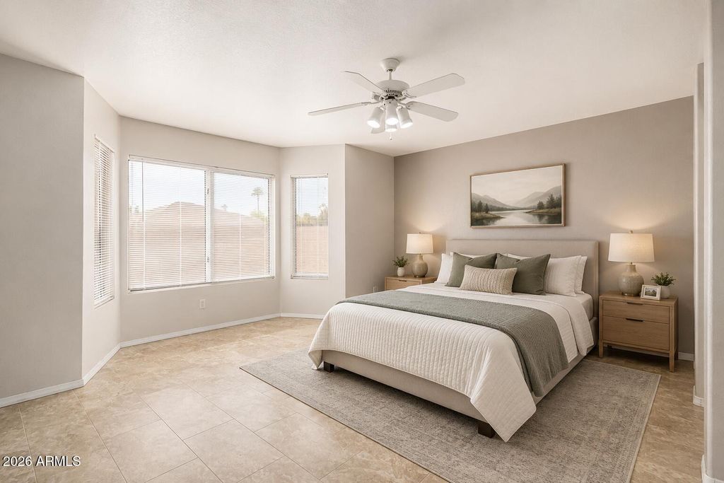 Image 5 of property listing at 60 S WILLOW CREEK Street, Chandler, AZ 85225