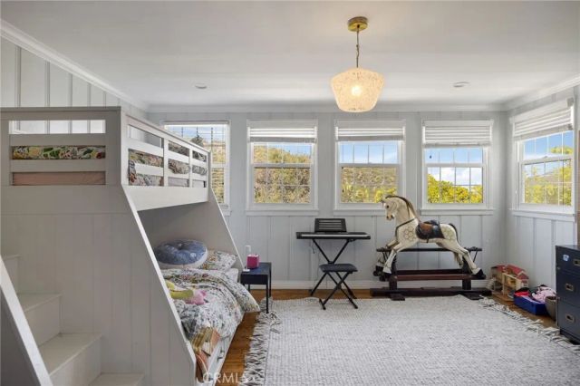 3704 Prestwick, Los Angeles, CA 90027