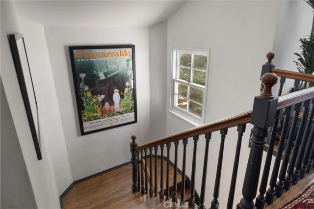 3704 Prestwick, Los Angeles, CA 90027