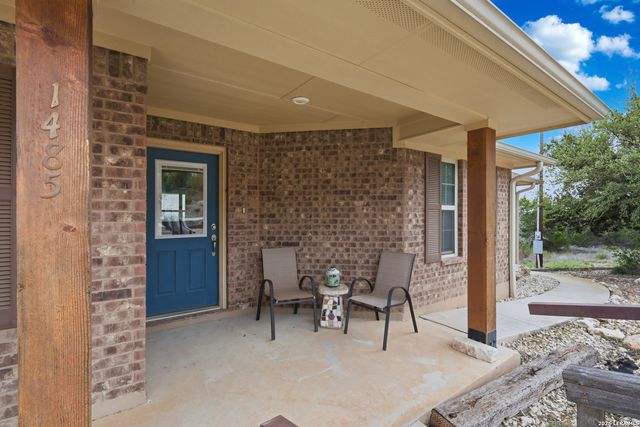 1485 YAUPON DR, Fischer, TX 78623