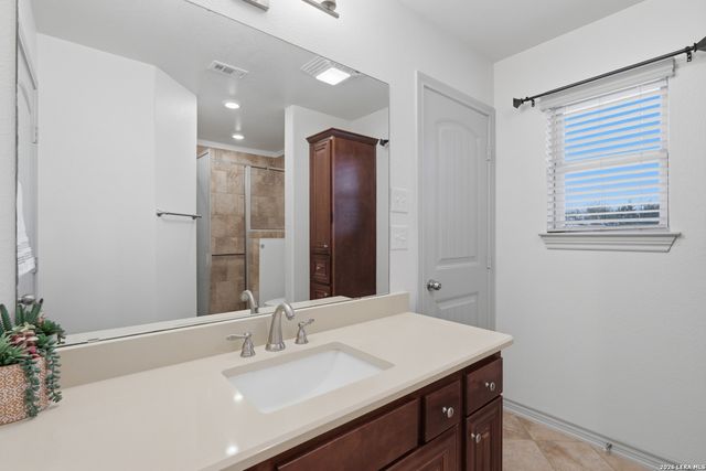 1485 YAUPON DR, Fischer, TX 78623