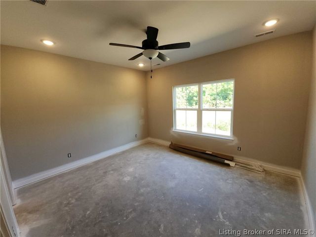5114 Abington Way 1532, Charlestown, IN 47111