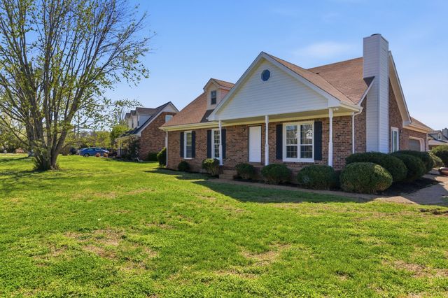 217 Pebble Pl, Smyrna, TN 37167