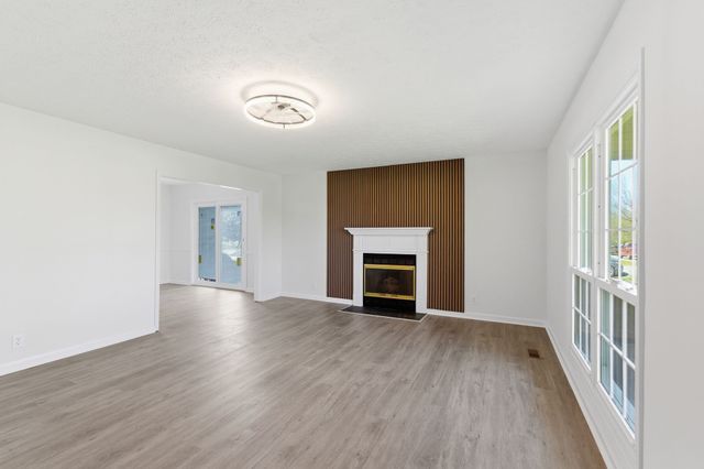 217 Pebble Pl, Smyrna, TN 37167