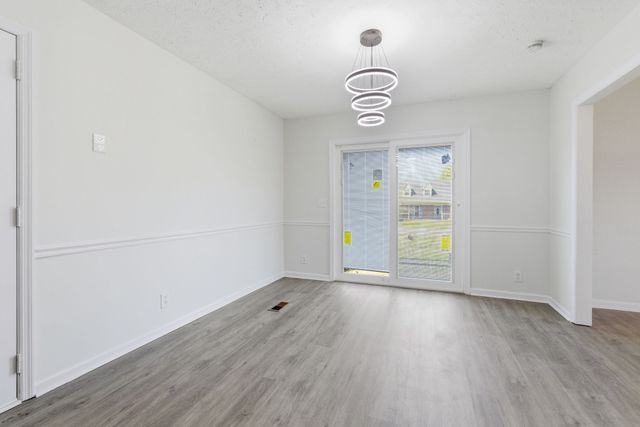 217 Pebble Pl, Smyrna, TN 37167