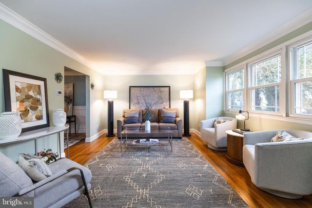 77 WHITE CLAY CRES, Newark, DE 19711