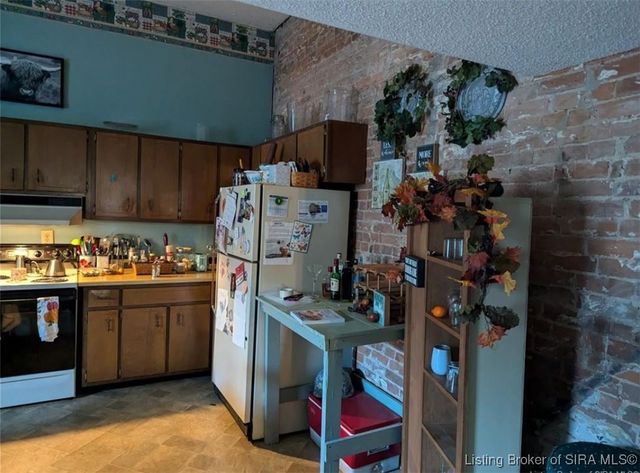 316 W Main Street, Madison, IN 47250