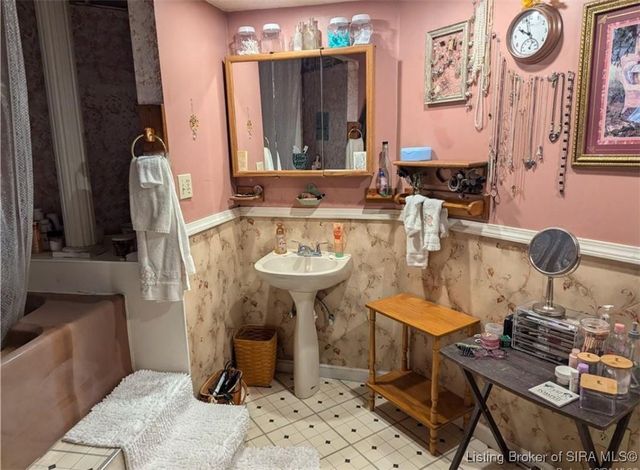 316 W Main Street, Madison, IN 47250