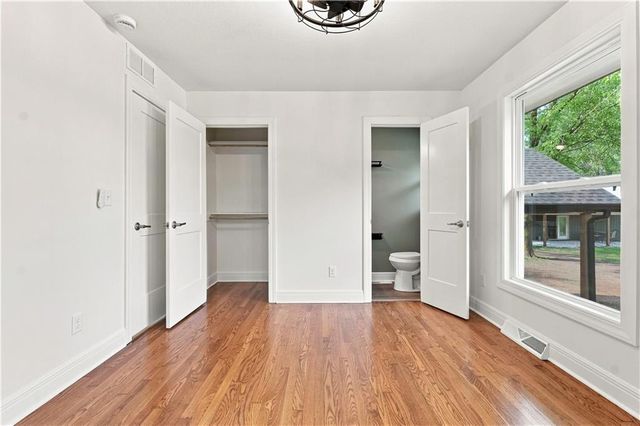 3222 Pryor Road, Lee's Summit, MO 64082
