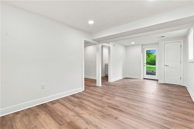 3222 Pryor Road, Lee's Summit, MO 64082