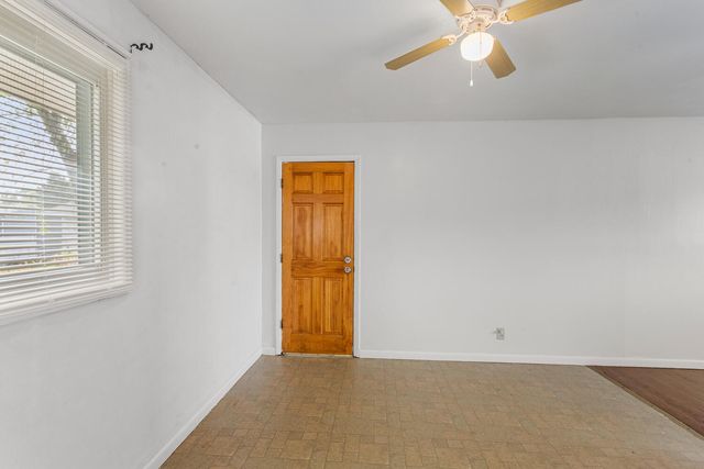 1504 N Mattis Avenue, Champaign, IL 61821