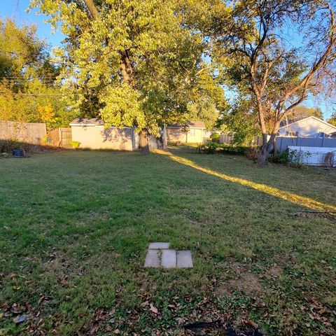 1504 N Mattis Avenue, Champaign, IL 61821