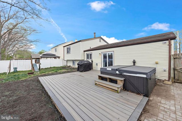 57 VILLAGE DR, Barnegat, NJ 08005