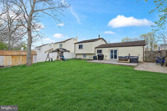 57 VILLAGE DR, Barnegat, NJ 08005