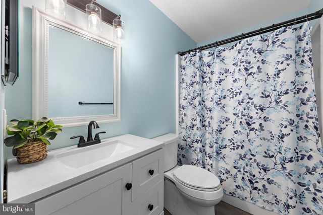 57 VILLAGE DR, Barnegat, NJ 08005