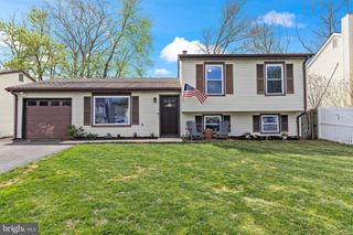 57 VILLAGE DR, Barnegat, NJ 08005