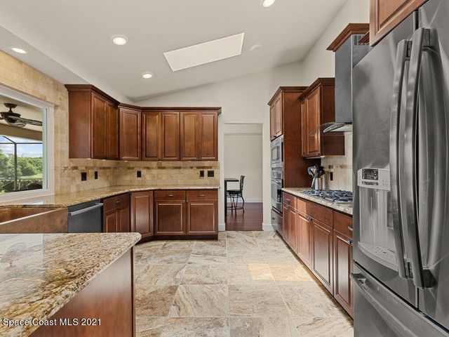 820 Kerry Downs Circle, Melbourne, FL 32940