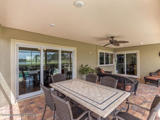 820 Kerry Downs Circle, Melbourne, FL 32940