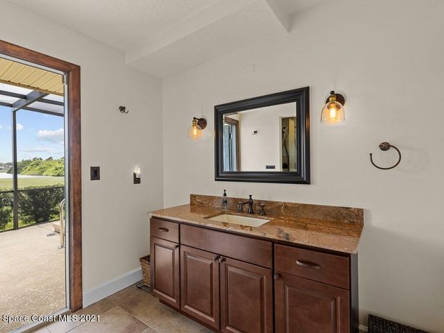 820 Kerry Downs Circle, Melbourne, FL 32940