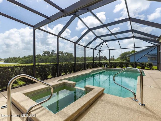 820 Kerry Downs Circle, Melbourne, FL 32940