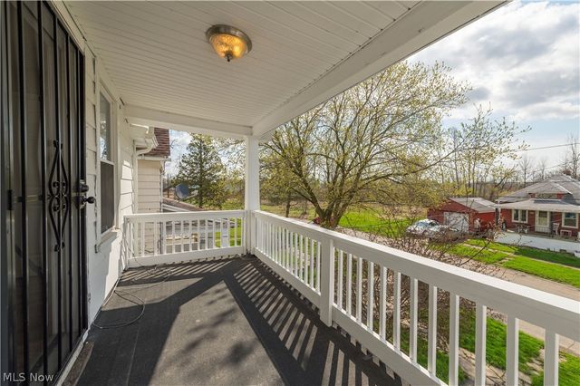 828 W 11th Street, Lorain, OH 44052