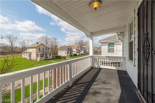 828 W 11th Street, Lorain, OH 44052
