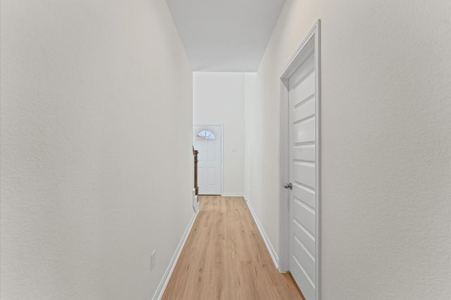 11824 Whirlaway, Willis, TX 77318