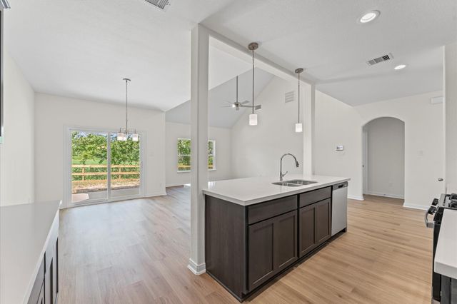 11824 Whirlaway, Willis, TX 77318