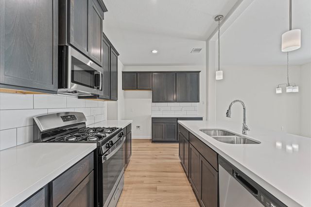 11824 Whirlaway, Willis, TX 77318