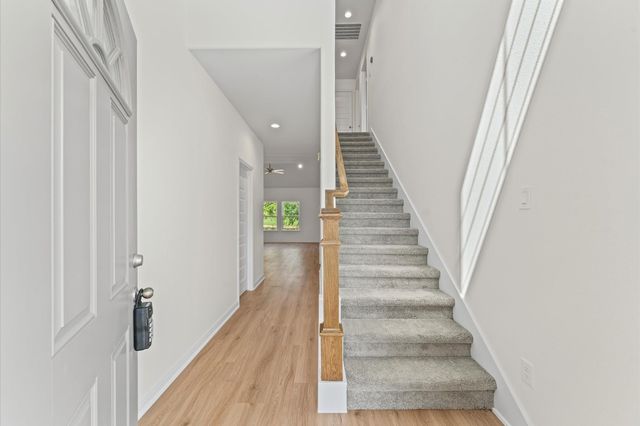 11824 Whirlaway, Willis, TX 77318