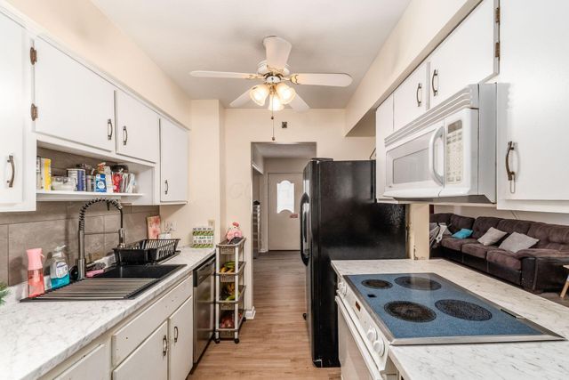 6162 Oakfield Drive E, Columbus, OH 43229