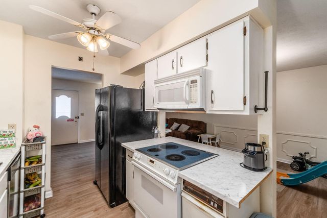 6162 Oakfield Drive E, Columbus, OH 43229