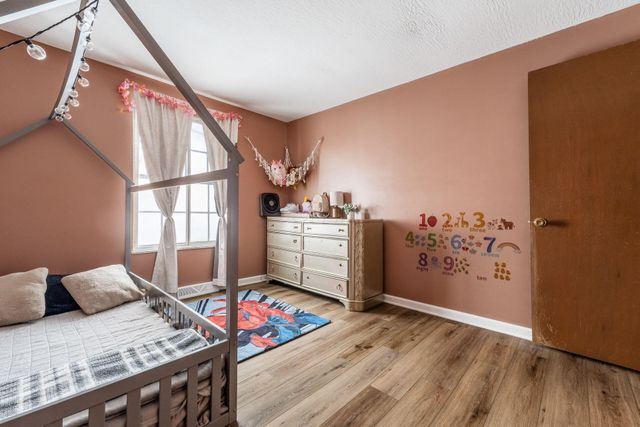 6162 Oakfield Drive E, Columbus, OH 43229