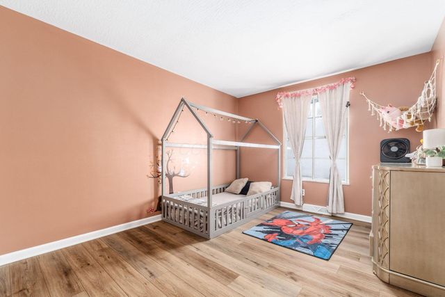 6162 Oakfield Drive E, Columbus, OH 43229