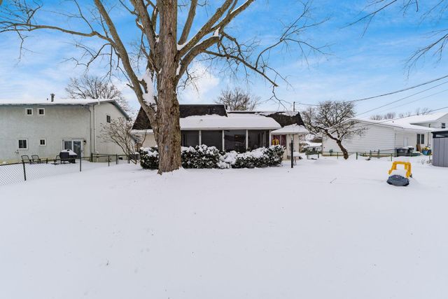 6162 Oakfield Drive E, Columbus, OH 43229