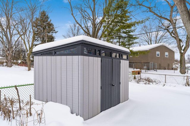 6162 Oakfield Drive E, Columbus, OH 43229