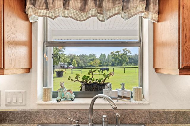 3650 SE 165TH AVENUE, Morriston, FL 32668