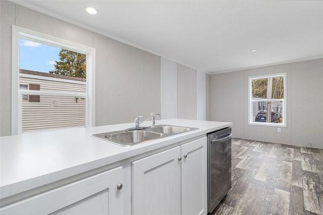 27 Foxtrot Drive, Charlestown, RI 02813